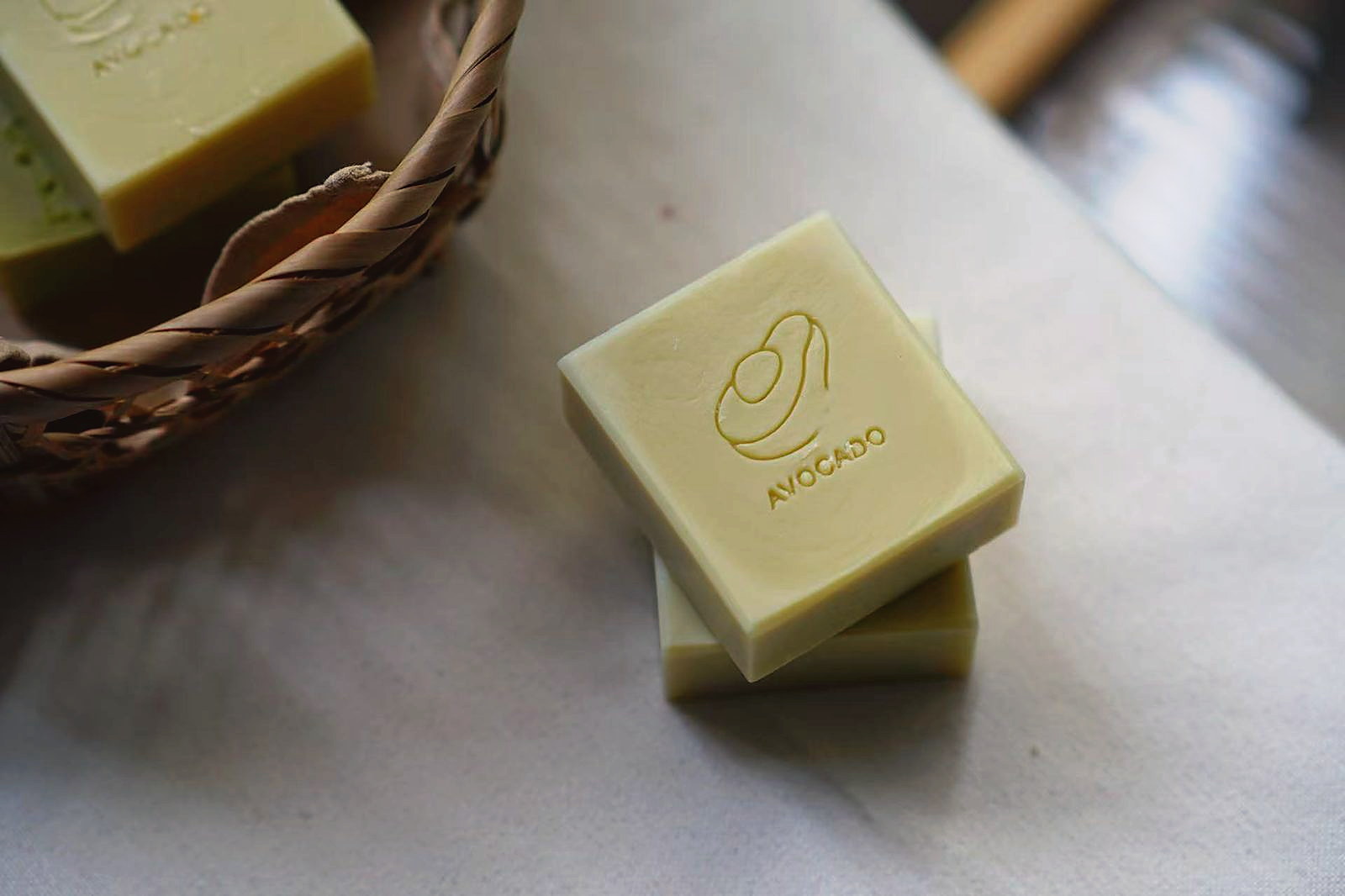Avocado 牛油果皂 cold-process soap by ZAOLI